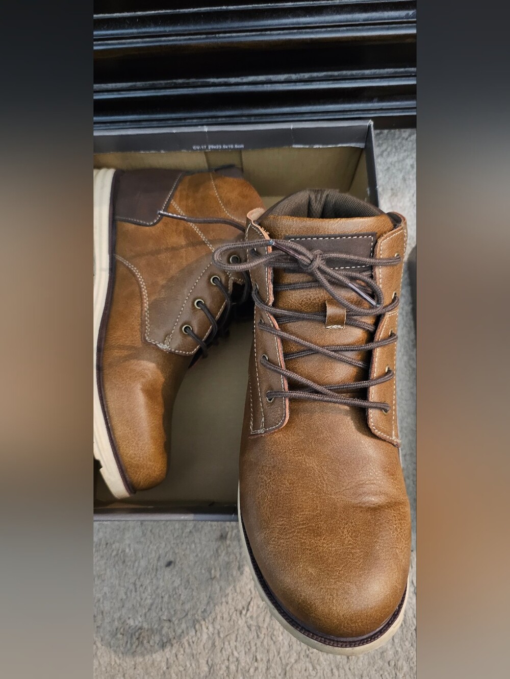 Crown Vintage Brown -Austin Boot - Picture 8 of 11